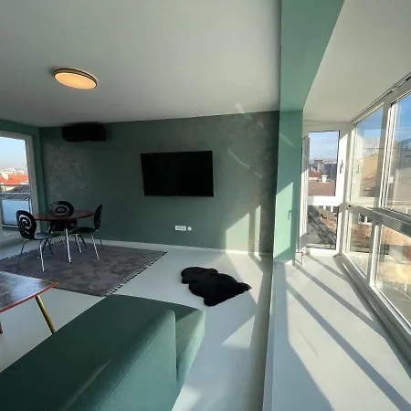 Amazing Penthouse *